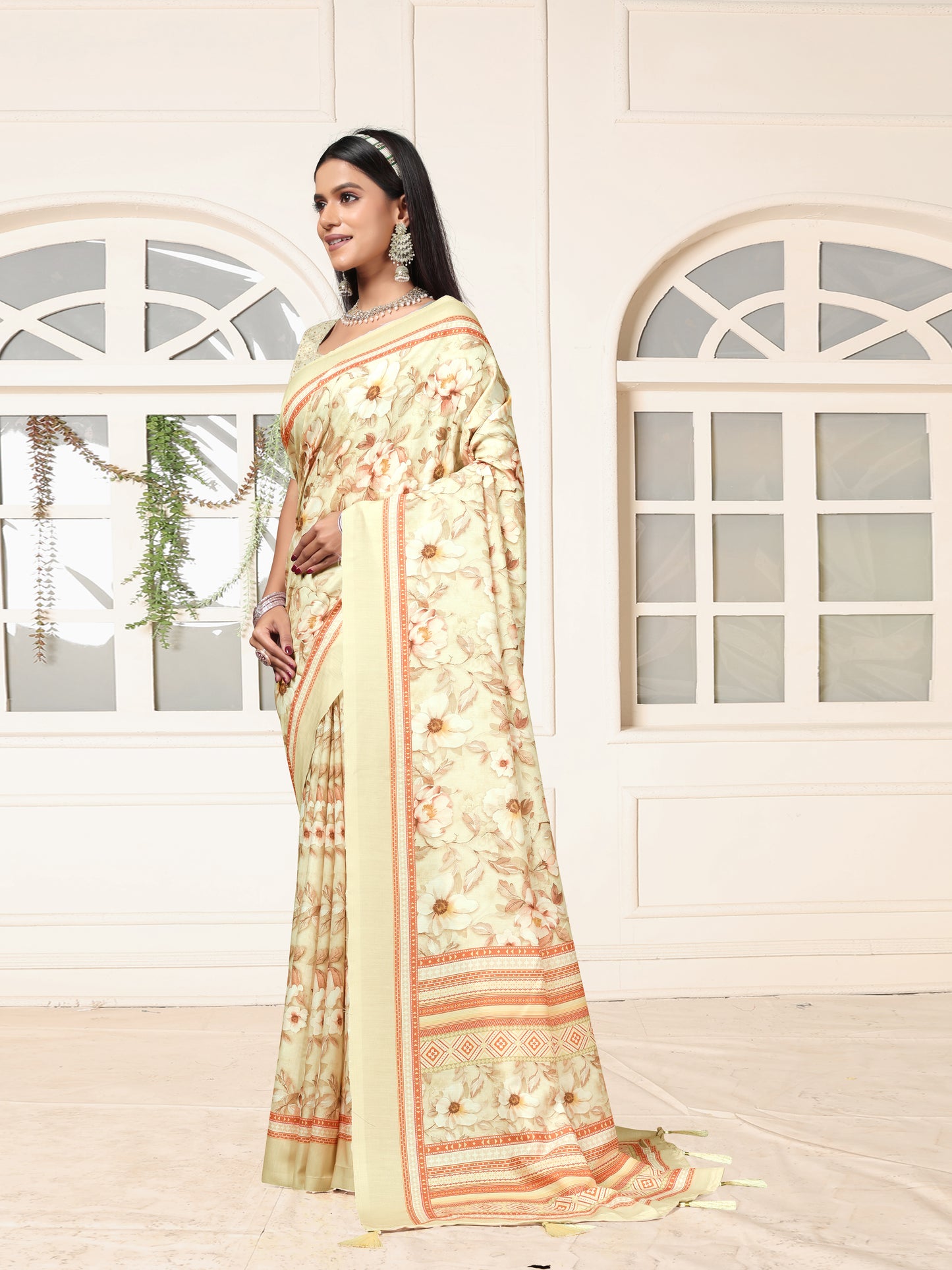 Elegant Cream Floral Print Silk Saree with Designer Border
