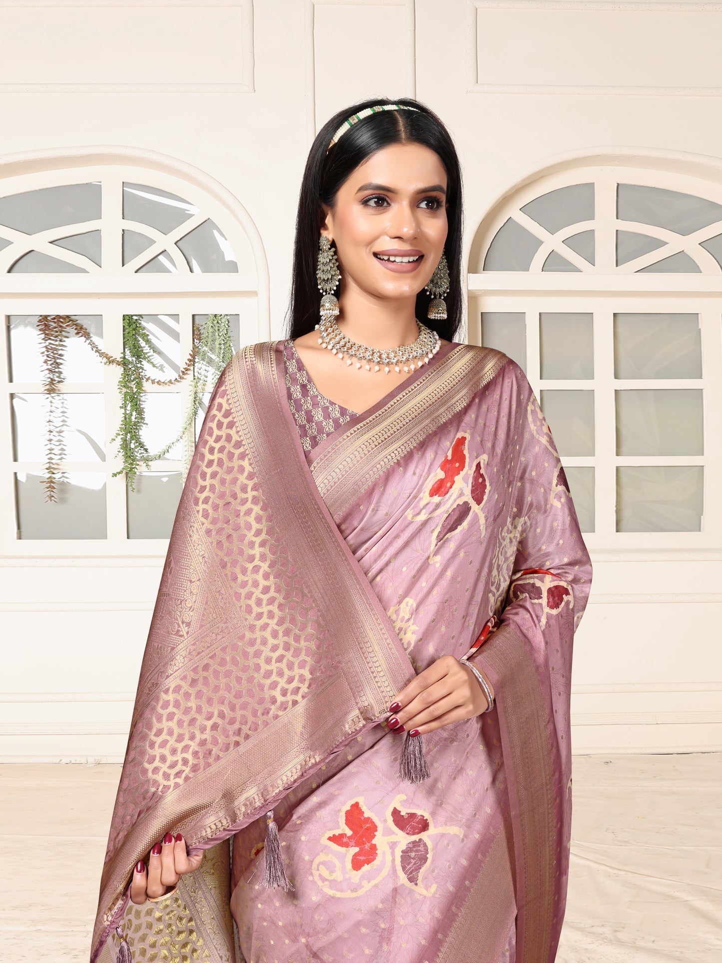 Elegant Lavender Satin Silk Saree with Floral & Zari Weaving